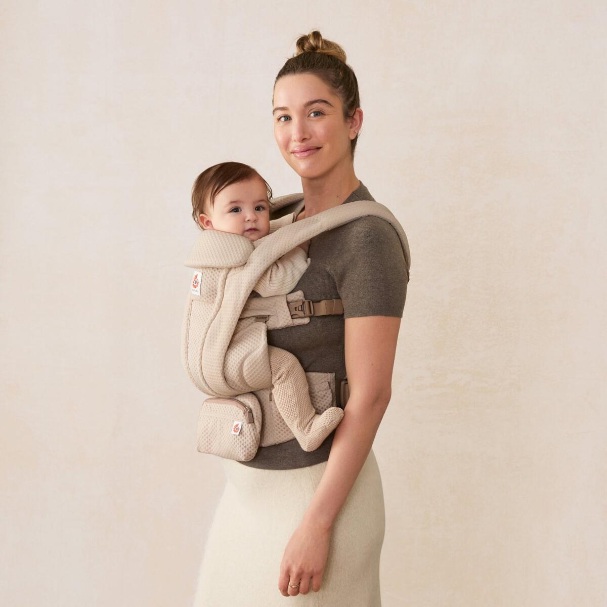 Nosilka Ergobaby Omni Deluxe Mesh Natural beige 3