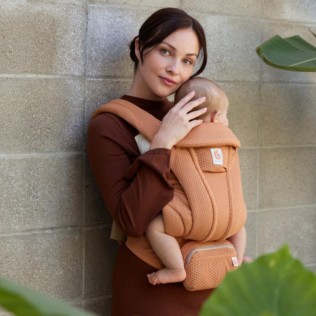 Nosilka Ergobaby Omni Deluxe Mesh Canyon Clay 6