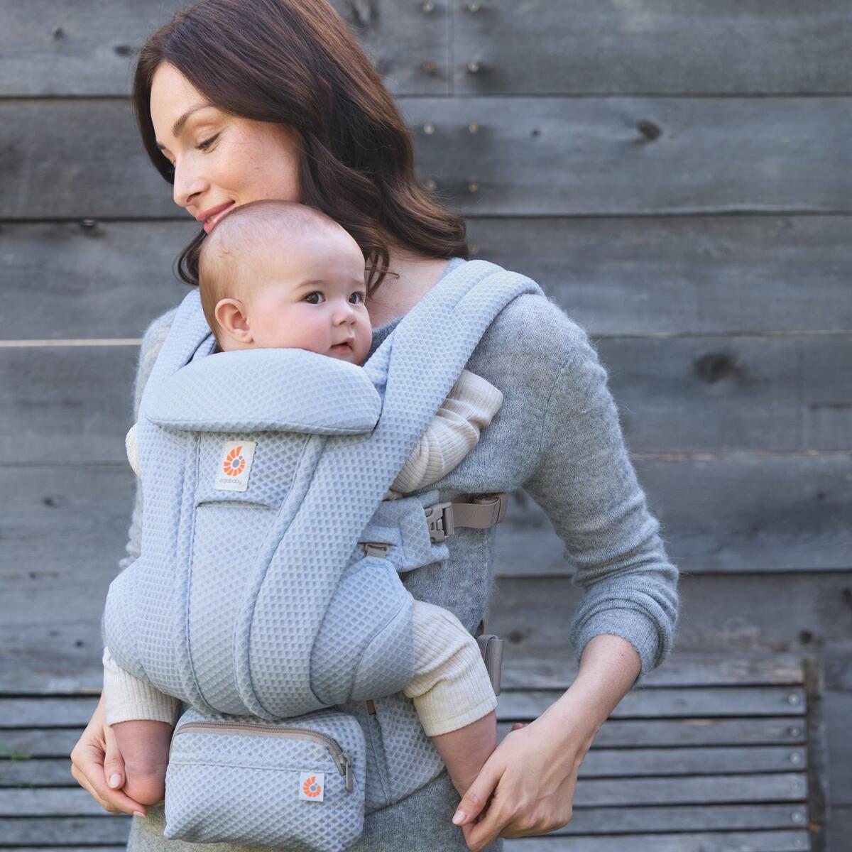 Nosilka Ergobaby Omni Deluxe Mesh  Serene Blue 4