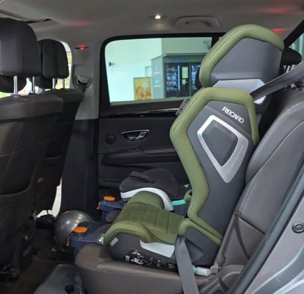 Recenzija <b>RECARO Axion 1 i-Size</b>