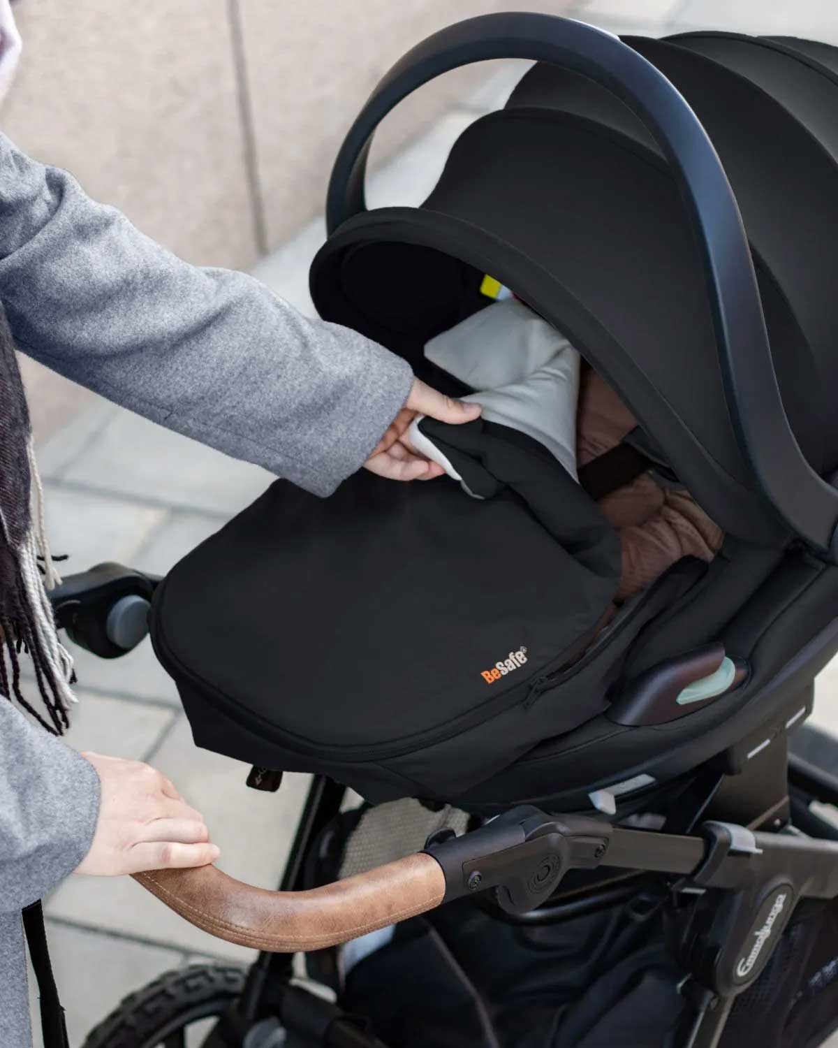 BeSafe zaščita pred vetrom in dežjem za Go Beyond Black 8