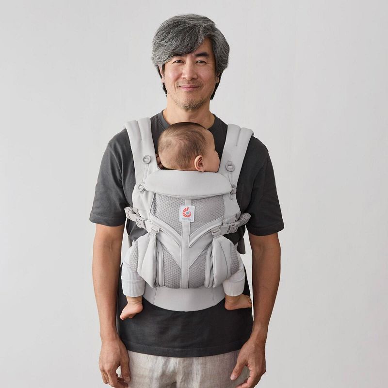 Nosilka Ergobaby Omni Classic Mesh Biserno siva 2
