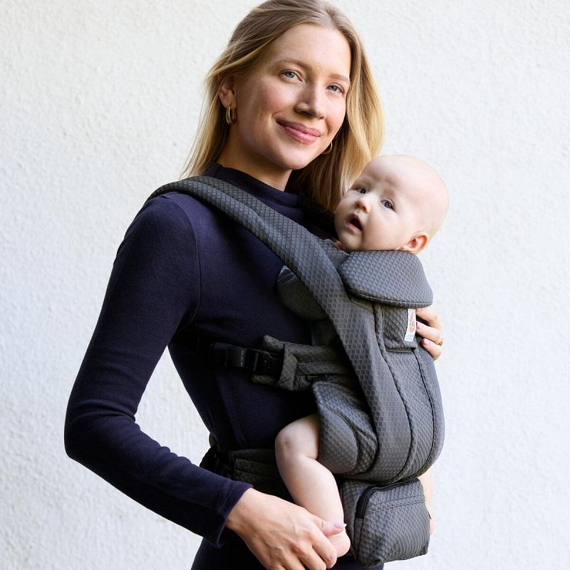 Nosilka Ergobaby Omni Deluxe Mesh Graphite grey 4