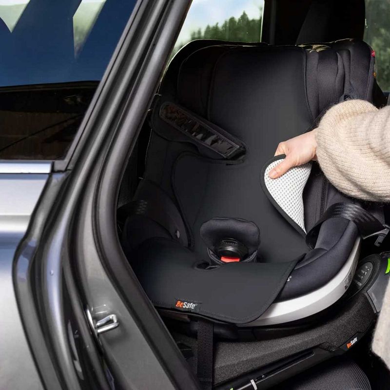 BeSafe poletna prevleka za avtosedež Dark Grey 4