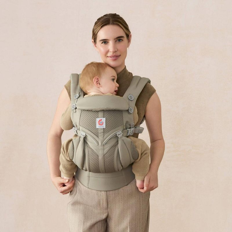 Nosilka Ergobaby Omni Classic Mesh Soft Olive 2