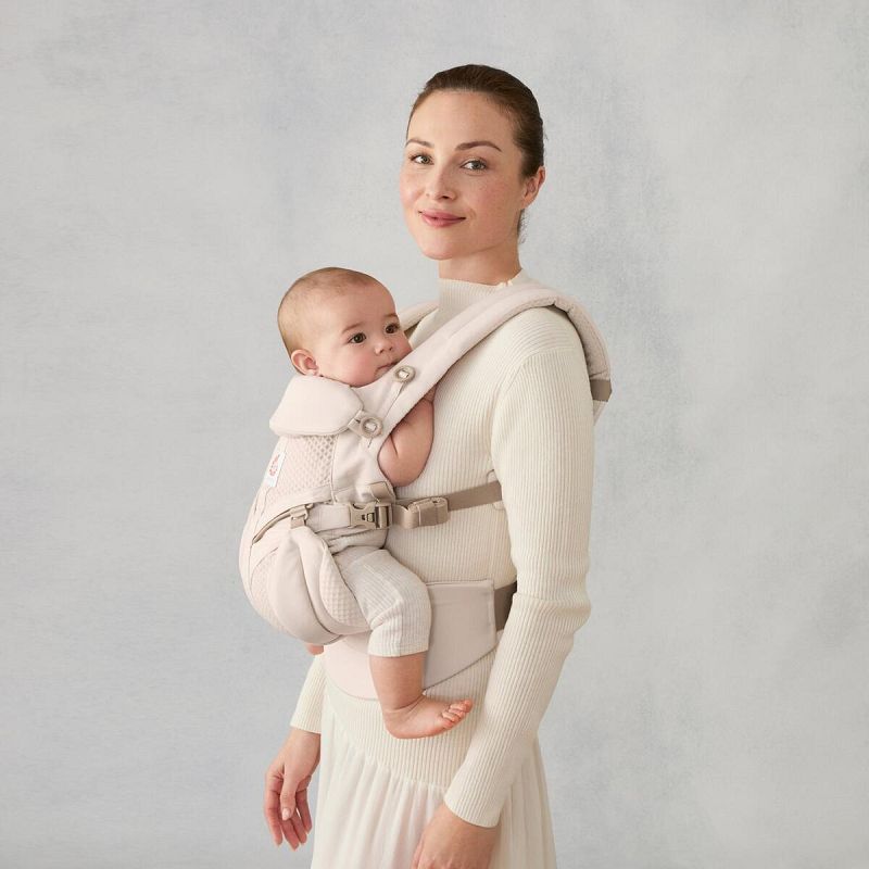 Nosilka Ergobaby Omni Classic Mesh Natural Beige 2