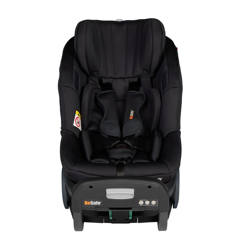 Otroški avtosedež BeSafe Stretch² [61-125 cm] Black Soft Breeze 1