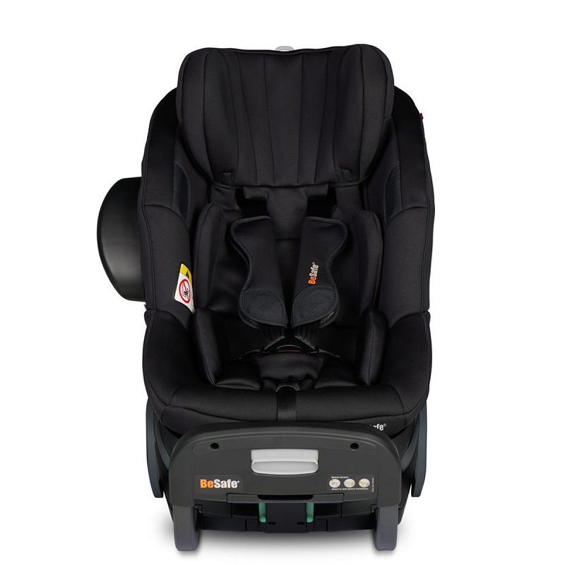 Otroški avtosedež BeSafe Stretch² [61-125 cm] Black Soft Breeze 2